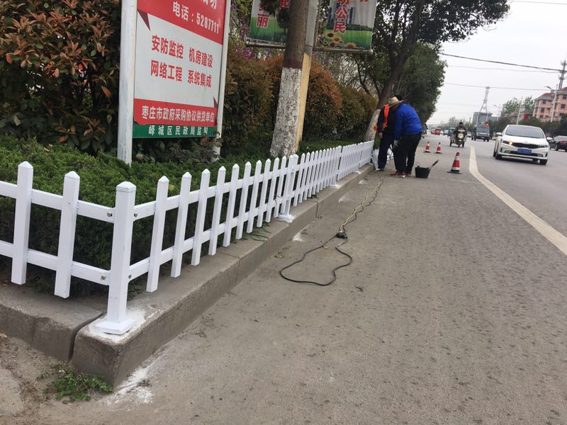 常見草坪護欄的樣式都有哪些