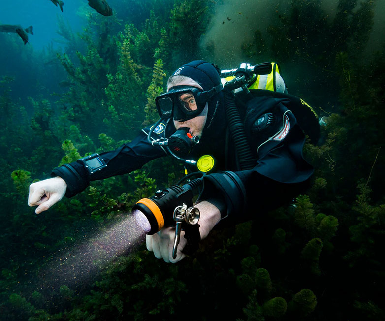 OrcaTorch虎（hǔ）鯨，D620 V2.0技術潛水照明，分體式潛水電筒，水肺潛水手電筒，洞穴潛水手電筒，水下工作照明