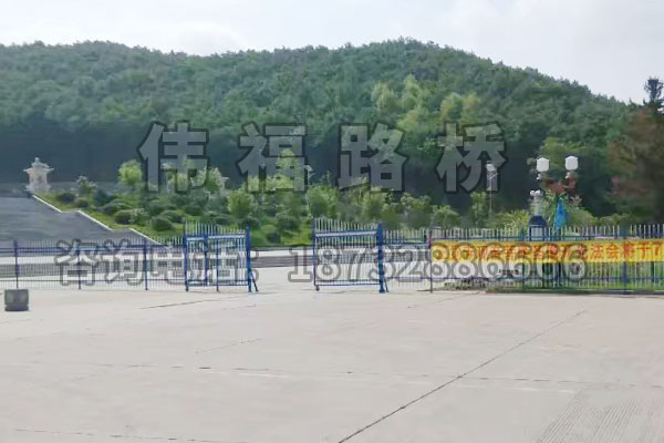 吉林六頂山景區圍欄（lán）